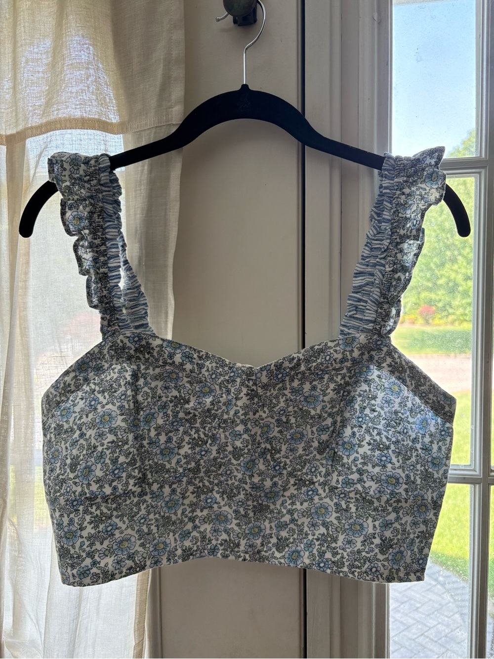 American Eagle Floral Ruffle-Strap Crop Top - Size M